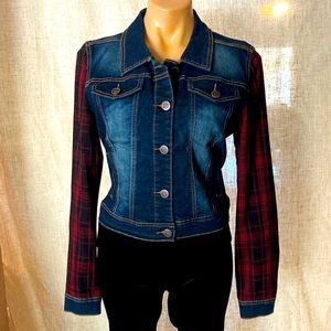 Rue 21 dark denim washed jacket w/ flannel sleeves. Large